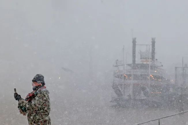 How a rare southern snowstorm could bring risks to farms How a rare southern snowstorm could bring risks to farms