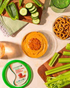 Cedar’s Mediterranean Foods Launches Limited-Time Topped Organic Garlic Sweet Chili Hommus