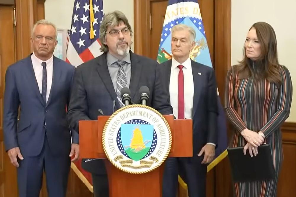 HHS Secretary Kennedy, USDA Secretary Rollins, and Doctor Oz All Deceived by Organic Flim-Flam Farmer HHS Secretary Kennedy, USDA Secretary Rollins, and Doctor Oz All Deceived by Organic Flim-Flam Farmer